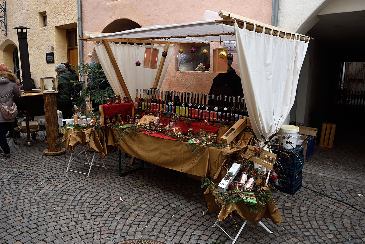 ../Costumi/Mercatini/Glorenza_010544.jpg