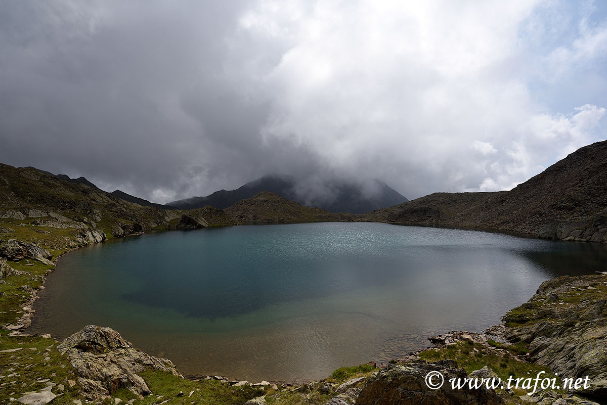 ../Escursioni2/Laghi_Fame_Corzes/010257_Lago_Fame.jpg