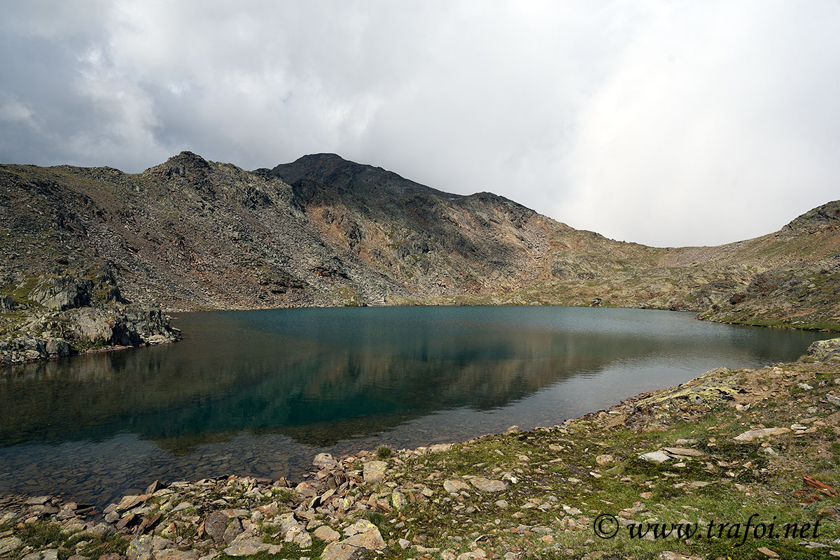 ../Escursioni2/Laghi_Fame_Corzes/010273_Lago_Fame.jpg