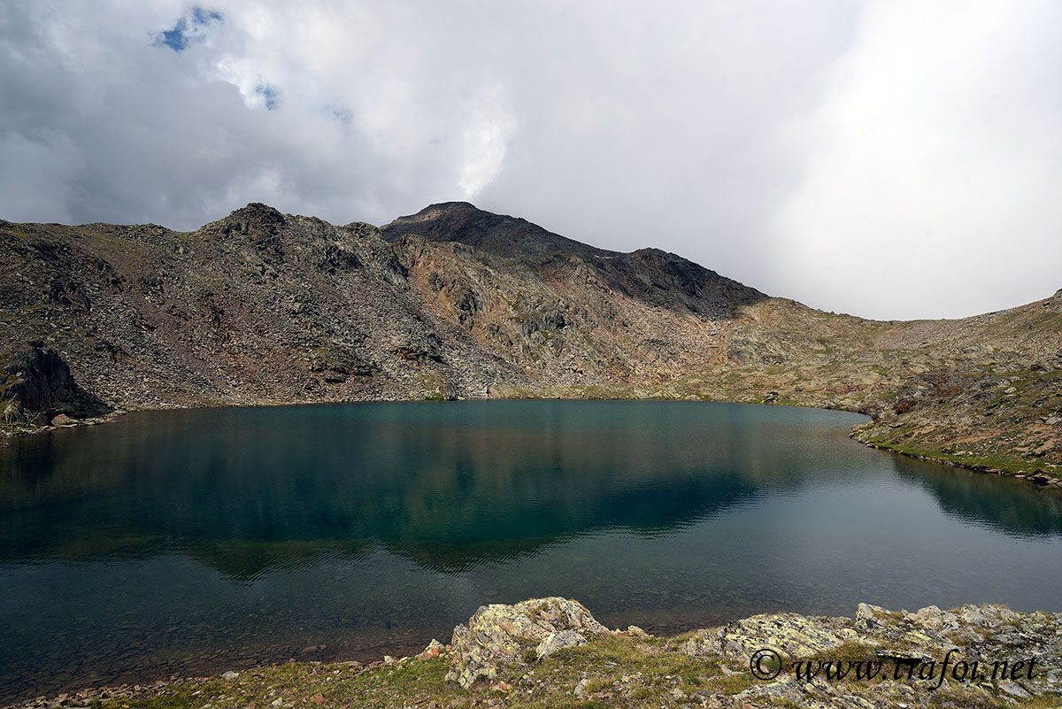 ../Escursioni2/Laghi_Fame_Corzes/010276_Lago_Fame.jpg