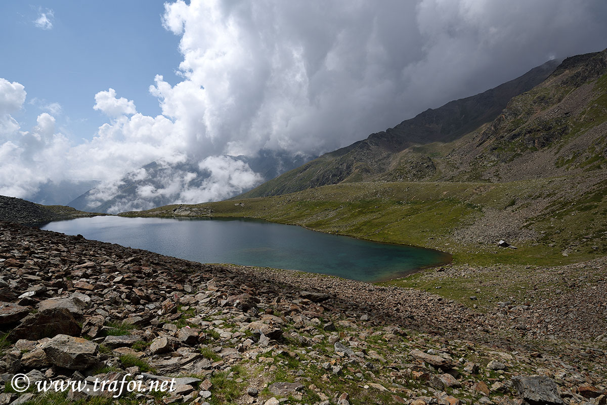 ../Escursioni2/Laghi_Fame_Corzes/010303_Lago_Corzes.jpg