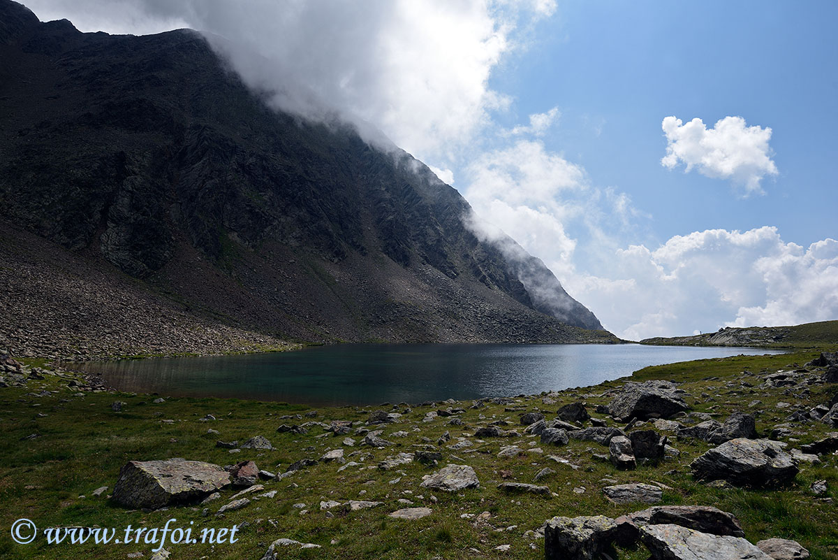 ../Escursioni2/Laghi_Fame_Corzes/010306_Lago_Corzes.jpg