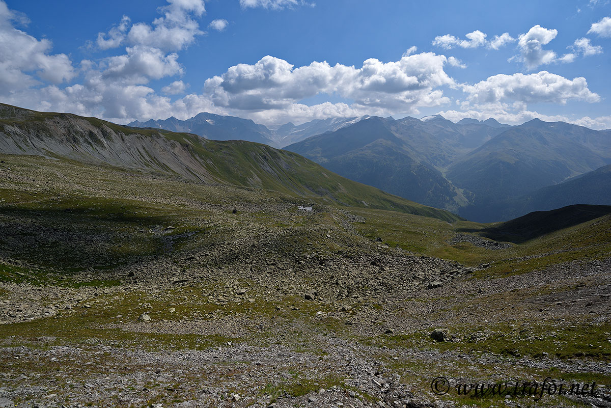 ../Escursioni2/Lago_Pedrossi/010115_D750.jpg