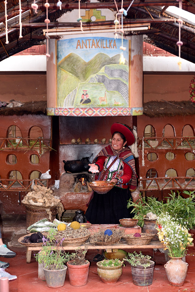 ../Peru/Chinchero_21957.jpg