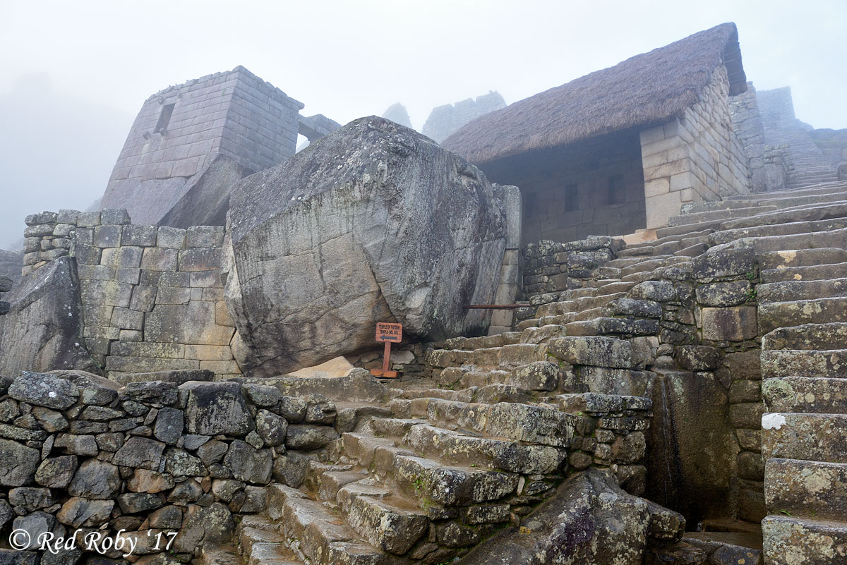 ../Peru/Machu_Picchu_22164.jpg