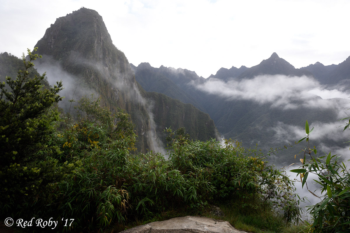 ../Peru/Machu_Picchu_22180.jpg