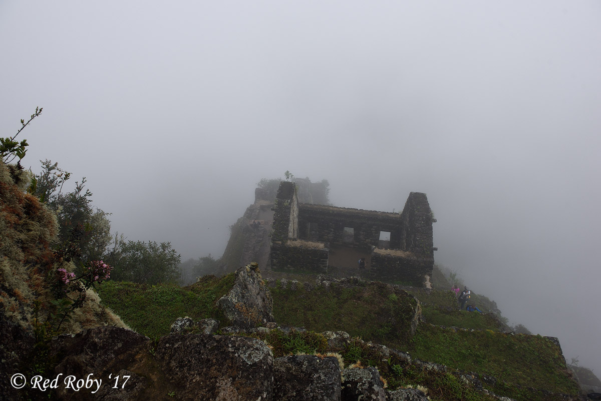 ../Peru/Machu_Picchu_22198.jpg