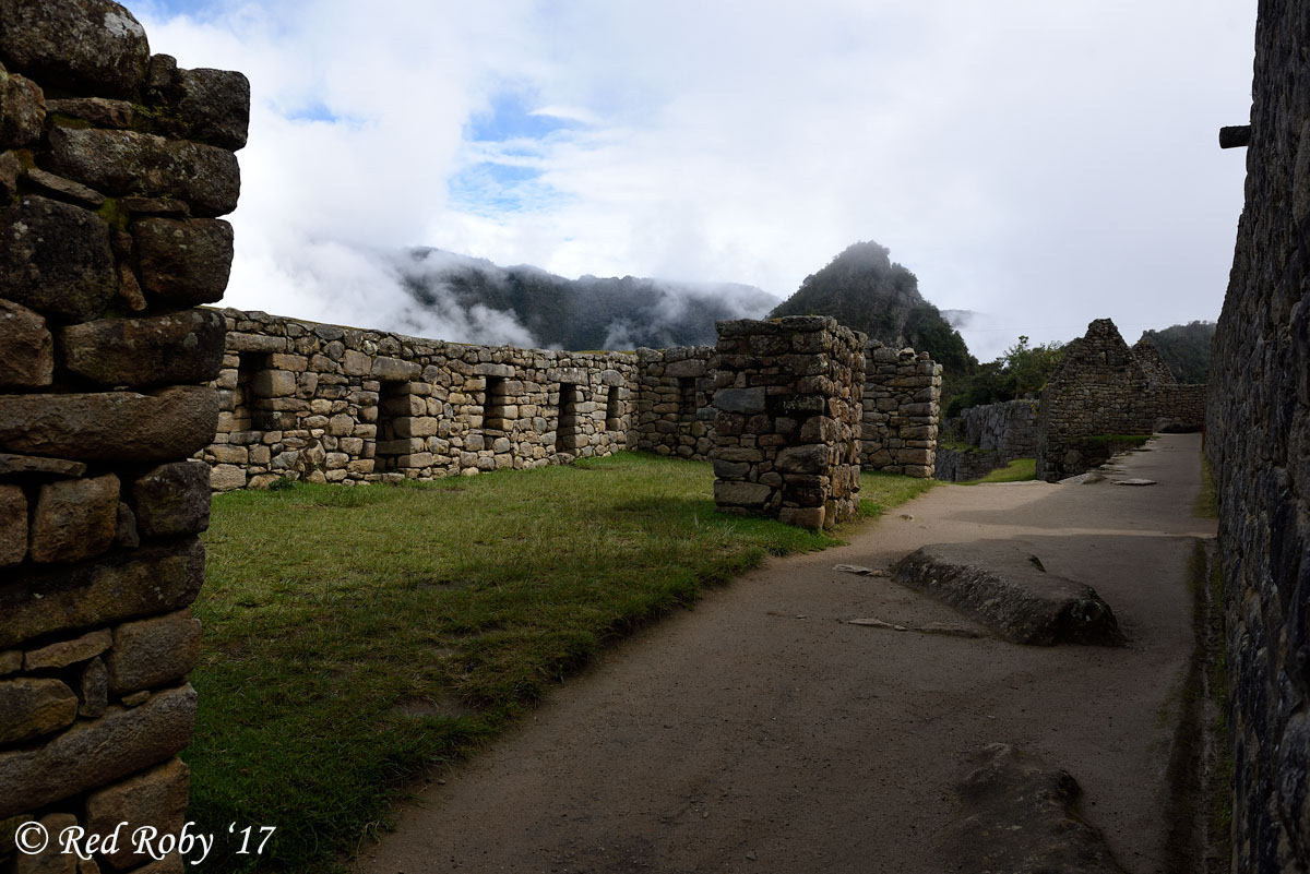 ../Peru/Machu_Picchu_22346.jpg