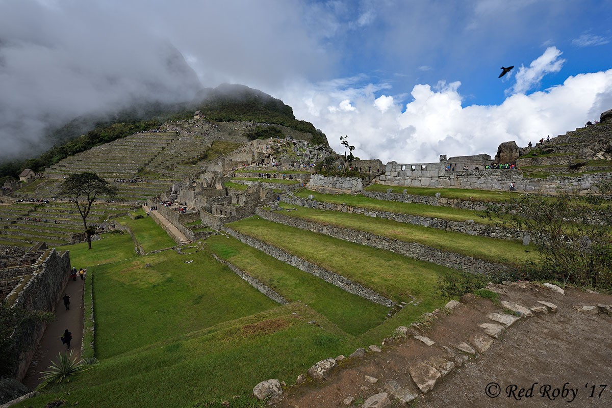 ../Peru/Machu_Picchu_22349.jpg