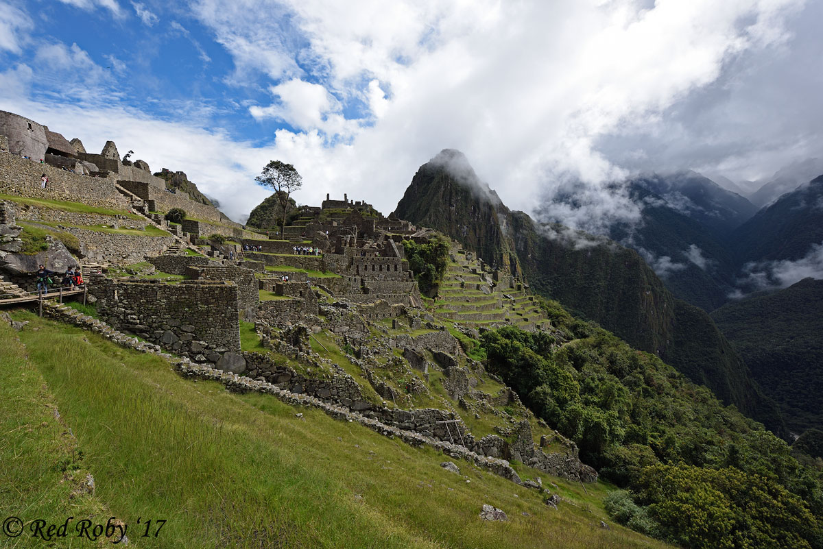 ../Peru/Machu_Picchu_22359.jpg