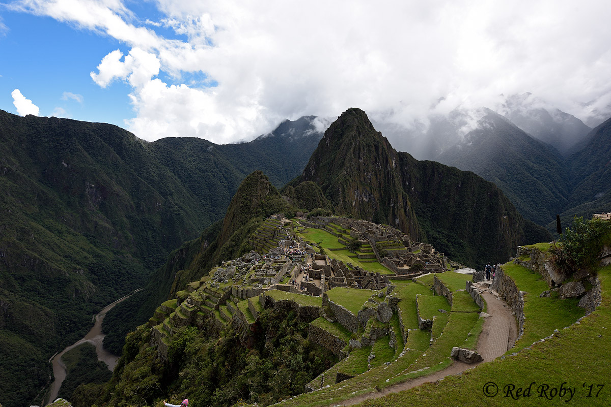 ../Peru/Machu_Picchu_22411.jpg