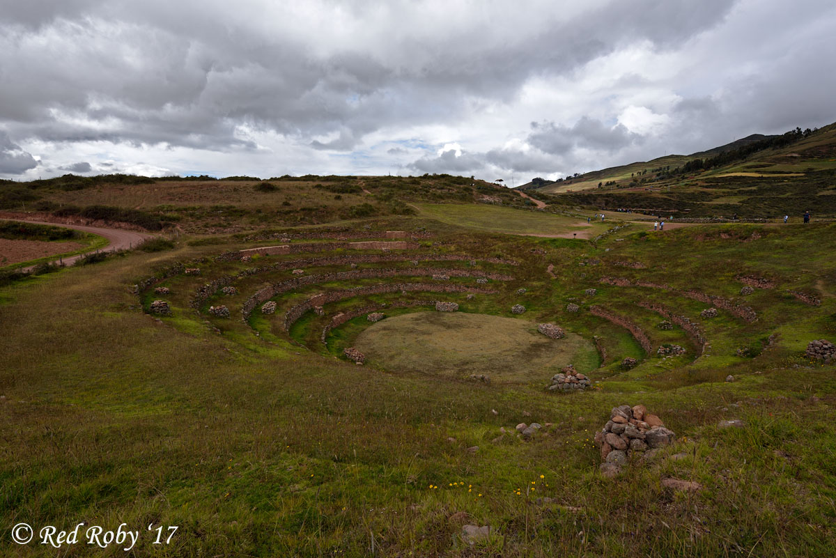 ../Peru/Moray_22008.jpg