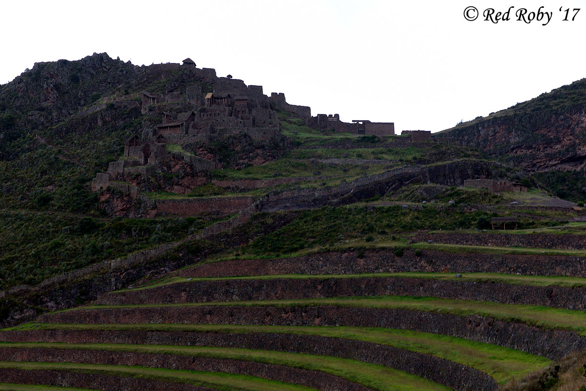 ../Peru/Pisac_22110.jpg